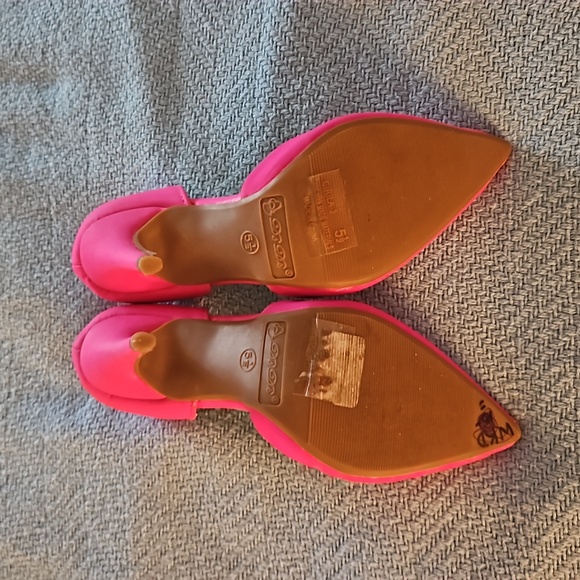 DbDk heels - Picture 2 of 3